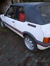 Peugeot 205 CTI cabrio