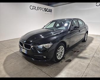 BMW Serie 3 (F30/31) - 318d Business Adv U66315