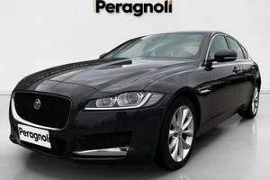 JAGUAR XF 2.0 D 180 CV aut. Prestige