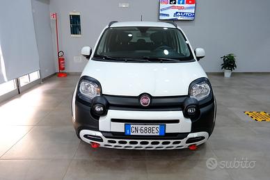 Fiat Panda Cross 1000 HYBRID 70cv CARPLAY