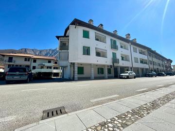 RIFINITO APPARTAMENTO BICAMERE IN ZONA CENTRALE...