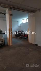 POSTO AUTO in garage in Via Monte Peralba
