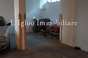 POSTO AUTO in garage in Via Monte Peralba