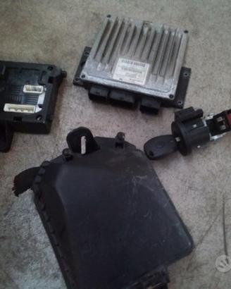 Kit centralina Renault Clio anno 2006 8200652285