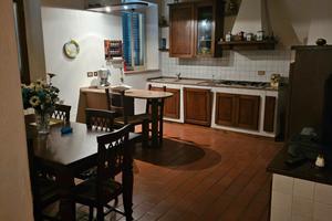 Appartamento in collina a 30 km dal mare
