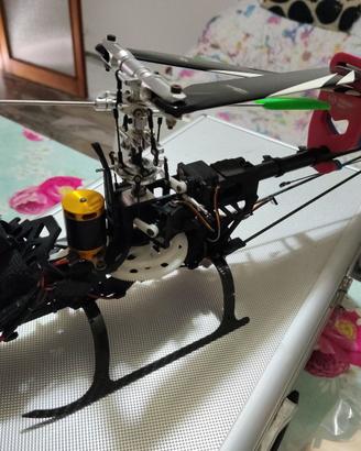 Elicottero RC Thunder tiger mini titan E325 GY401