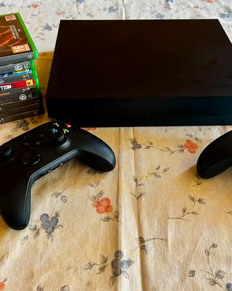 Xbox One X + 2 Joystic + 10 giochi