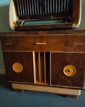 Mobile bar con giradischi e radio a valvole '40