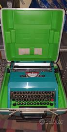 Macchina da scrivere Olivetti Studio 45 con custod