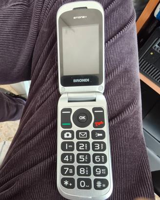 telefono Brondi con caricabatterie 