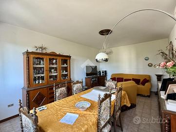 4 LOCALI A ASCOLI PICENO