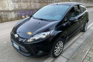 FORD FIESTA TITANIUM OK NEOPATENTATI 