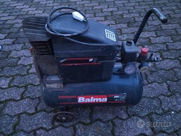 Compressore con accessori 