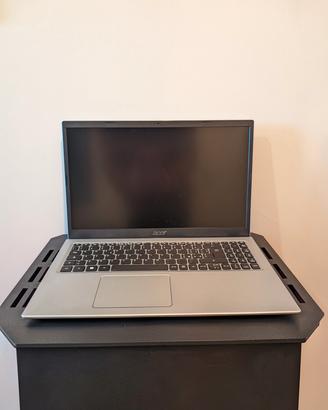 Computer Acer Aspire 3