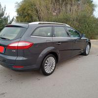 Ford Mondeo Station Wagon Ghia