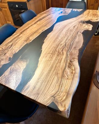 Arredo con legno pregiati