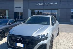 Audi Q8 50 TDI 210kW quattro tip. S Line Edit...