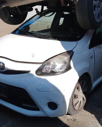Pezzi di ricambio toyota aygo 1a serie anno 2014