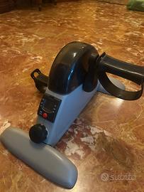 Mini cyclette per braccia e gambe