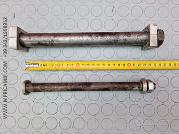 PERNO RUOTA HONDA CRF 250 2008 2009 CRE F 2007 200