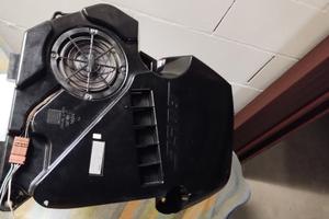 Subwoofer BOSE + amplificatore Lancia Ypsilon