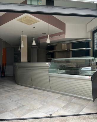 Bancone bar completo
