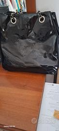 borsa vernice nera