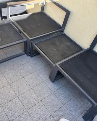 Salotto da giardino in legno e acciaio
