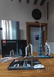LEGO 21052 Architecture Dubai Completo 
