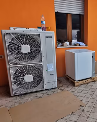 Pompa di calore Hitachi  Yutaki S80 11 kw monofase