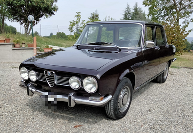 Alfa Romeo 1750 berlina