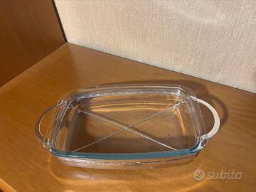 Pirofila e porta pirofila