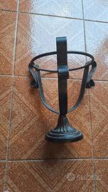 Porta vaso in ferro