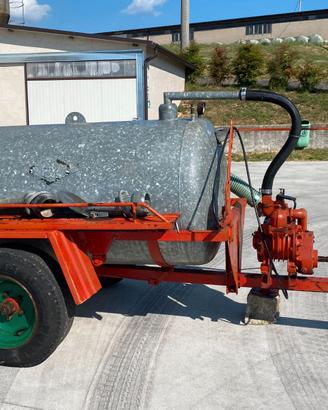 Carro botte liquame