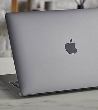Macbook Air M1, soli 75 cicli di ricarica