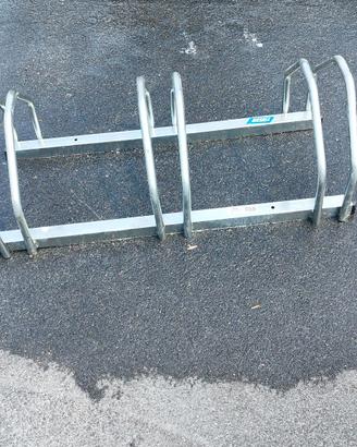 Rastrelliera porta bici Mottez 3posti