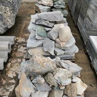 Pietre di marmi pregiati deformi