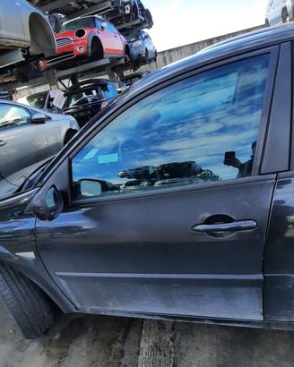 RENAULT MEGANE 2011 - PORTA ANTERIORE SINISTRO