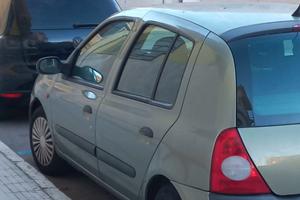 RENAULT Clio 2ª serie - 2002