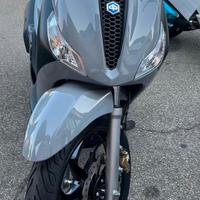 Piaggio Medley 125s my2024
