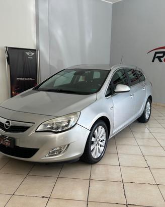 Opel Astra 1.7 CDTI 110CV Sports Tourer Cosmo