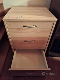 Piccola cassettiera