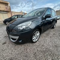 Renault scenic 2.0 dci AUTOMATICO