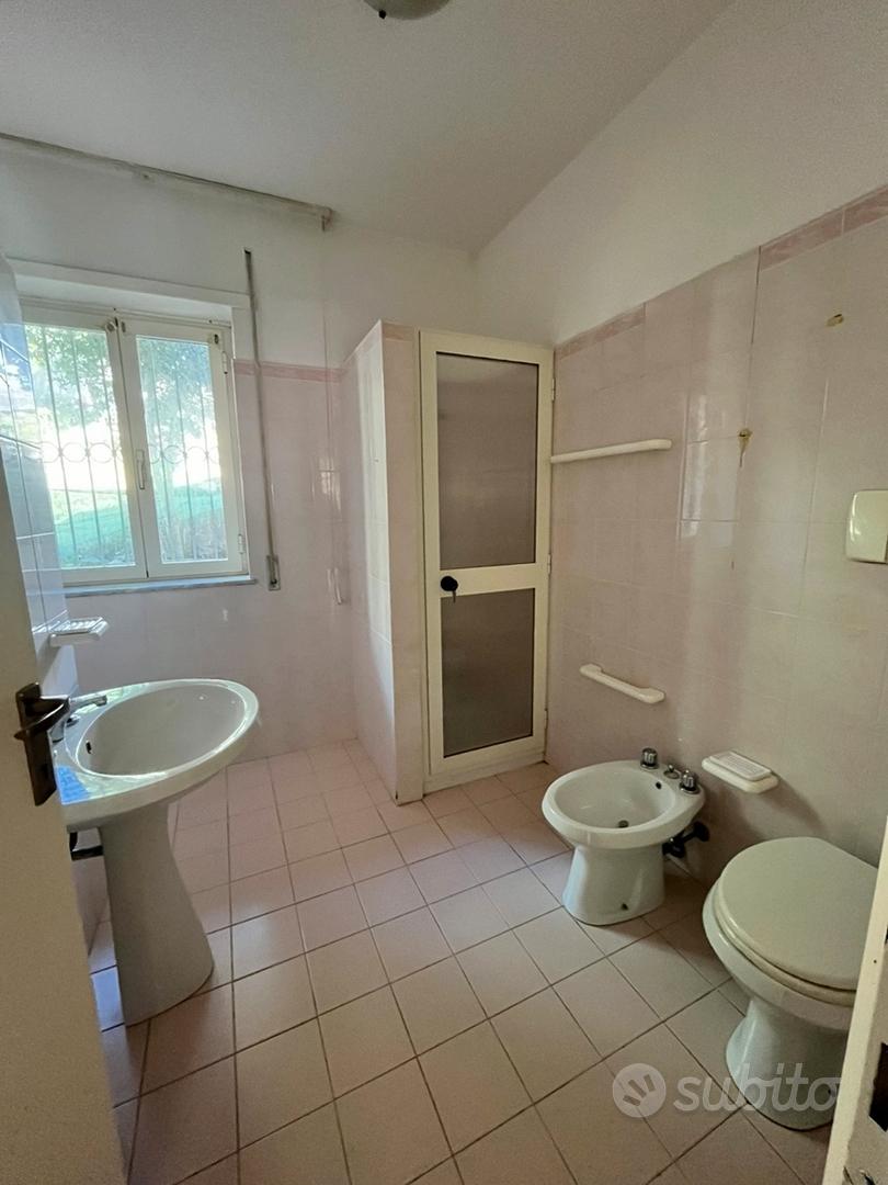 Bilocale con giardino privato e taverna collegata - Vista 2