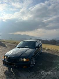 Bmw e36 320i