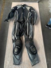 Tute, giacche e pantaloni da moto