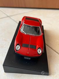 Lamborghini Miura SV del 1971 modellino vintage