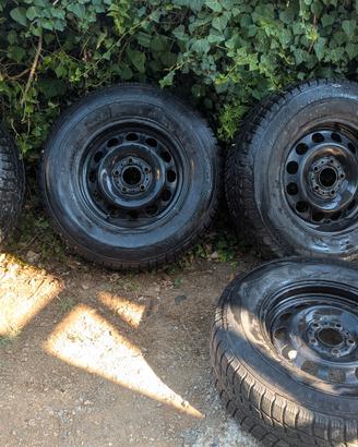 cerchi con gomme Discovery 2  5x120