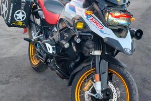 BMW GS 1250 LEGGI TUTTO E CHIAMA