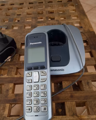 telefono cordless Panasonic con basetta funzionant